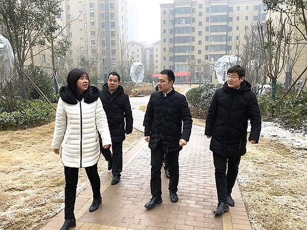 朱總檢查物業(yè)項目 (13)_副本.jpg